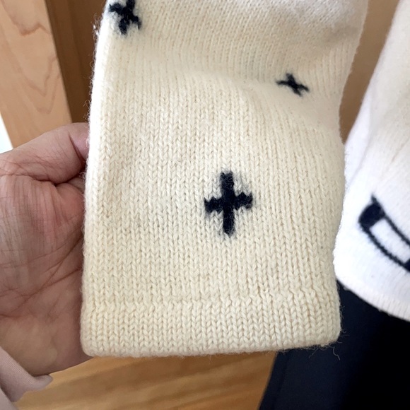 🇭🇰  Vintage Wool Sweater, Size S/8 - Picture 8 of 15